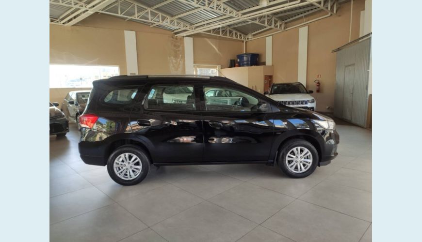 CHEVROLET SPIN 1.8 LT 8V FLEX 4P MANUAL - PRETO - 2020 Foto 3 (Grande)
