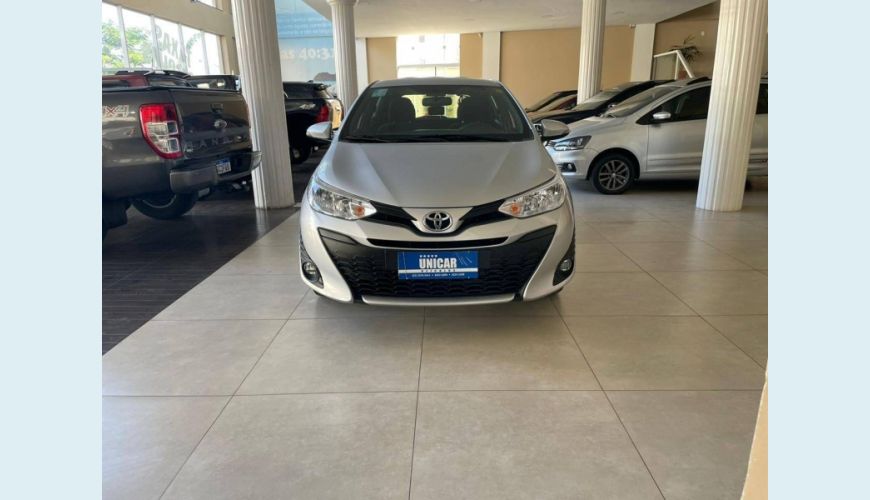 TOYOTA YARIS 1.3 16V FLEX XL LIVE MANUAL - PRATA - 2020 Foto 3 (Grande)