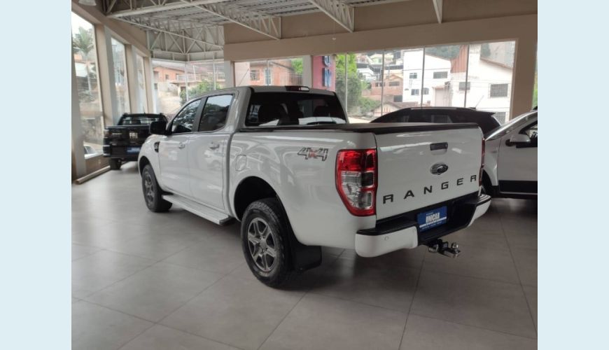 FORD RANGER 2.2 XLS 4X4 CD 16V DIESEL 4P AUT. - BRANCO - 2018 Foto 3 (Grande)