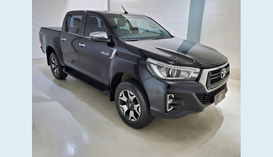 TOYOTA HILUX 2.8 SRX 4X4 CD 16V DIESEL 4P AUT. - PRETO - 2020 Foto 3 (Grande)