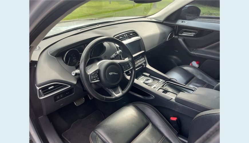 JAGUAR F-PACE 2.0 16V TURBO DIESEL PRESTIGE AWD 4P AUT. - N/D - 2019 Foto 3 (Grande)