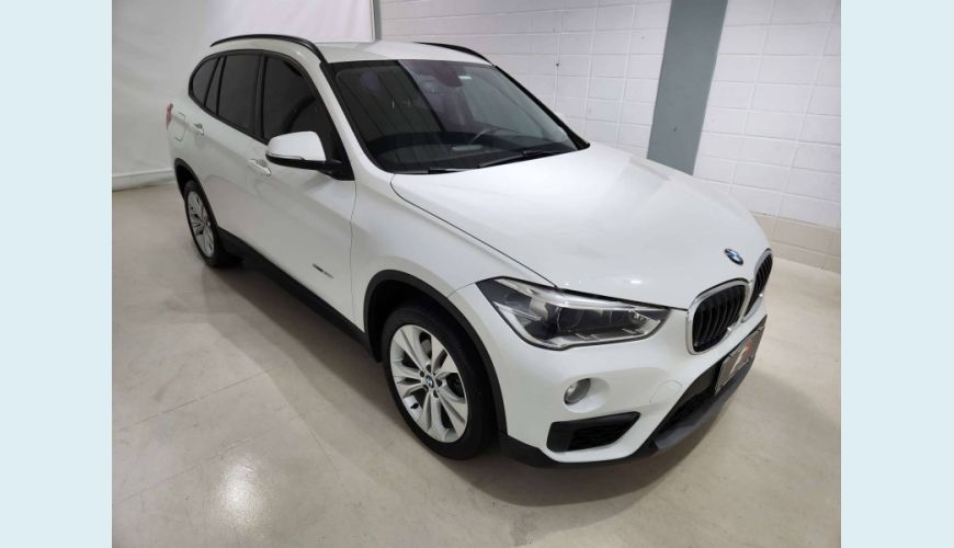 BMW X1 2.0 16V TURBO ACTIVEFLEX SDRIVE20I 4P AUT. - BRANCO - 2016 Foto 3 (Grande)