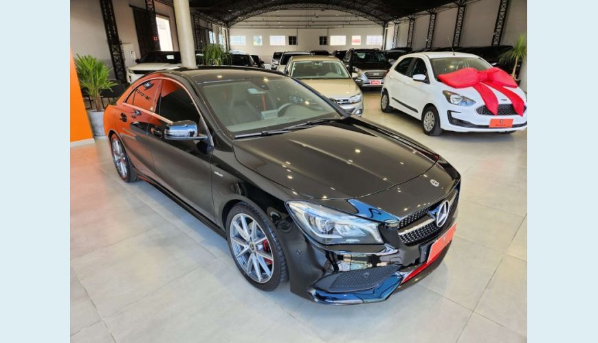 MERCEDES-BENZ CLA 250 2.0 CGI SPORT 4MATIC 7G-DCT - PRETO - 2018 Foto 3 (Grande)