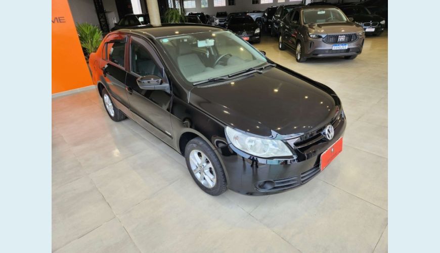 VOLKSWAGEN VOYAGE 1.6 MI TREND 8V FLEX 4P MANUAL - PRETO - 2013 Foto 3 (Grande)