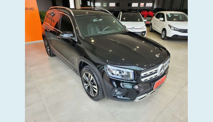 MERCEDES-BENZ GLB 200 1.3 CGI ADVANCE 7G-DCT - PRETO - 2021 Foto 3 (Grande)