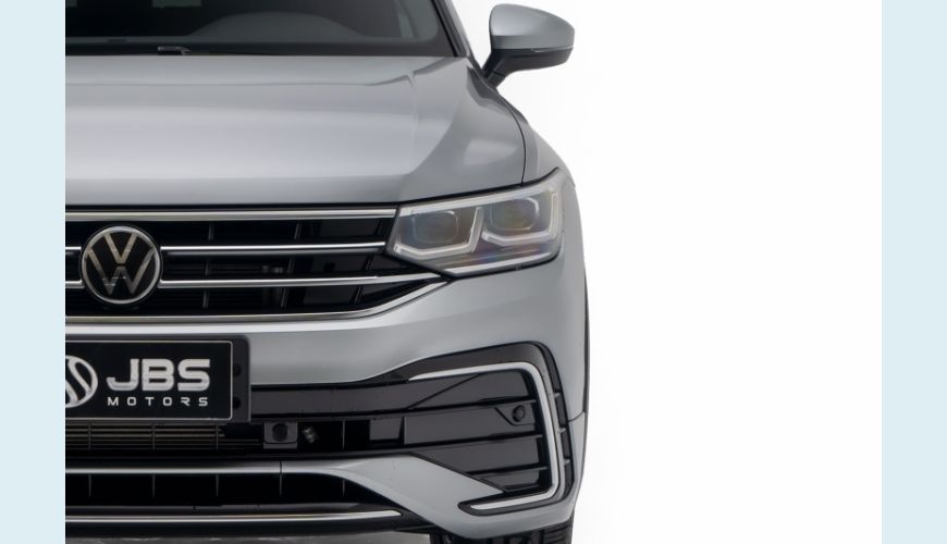 VOLKSWAGEN TIGUAN 2.0 300 TSI ALLSPACE R-LINE AUT. - PRATA - 2024 Foto 3 (Grande)