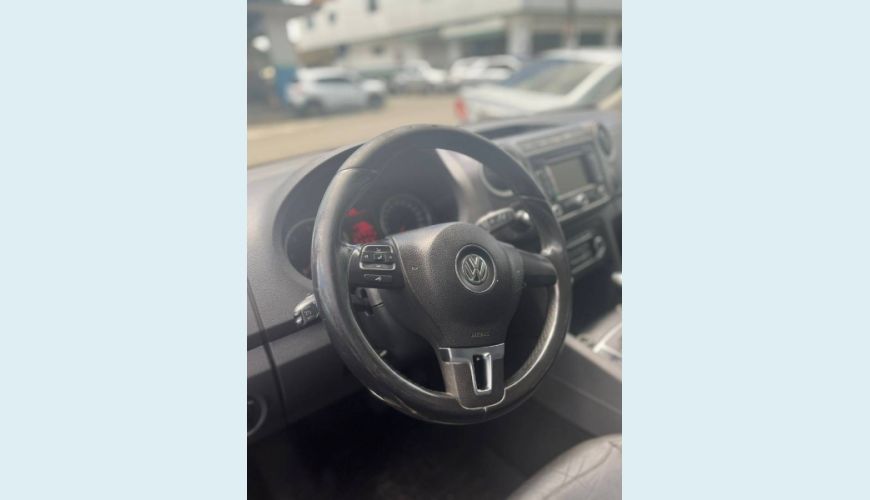 VOLKSWAGEN AMAROK 2.0 HIGHLINE 4X4 CD 16V TURBO INTERCOOLER DIESEL 4P AUT. - BRANCO - 2013 Foto 3 (Grande)