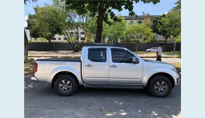 NISSAN FRONTIER 2.5 SV ATTACK 4X4 CD TURBO ELETRONIC DIESEL 4P MANUAL - N/D - 2015 Foto 3 (Grande)
