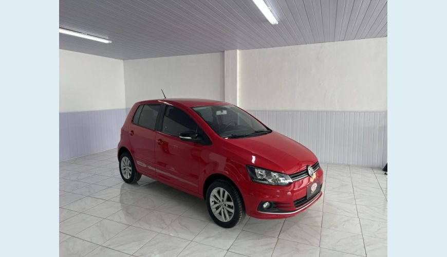 VOLKSWAGEN FOX 1.6 MSI TOTAL FLEX CONNECT 4P MANUAL - VERMELHO - 2021 Foto 3 (Grande)