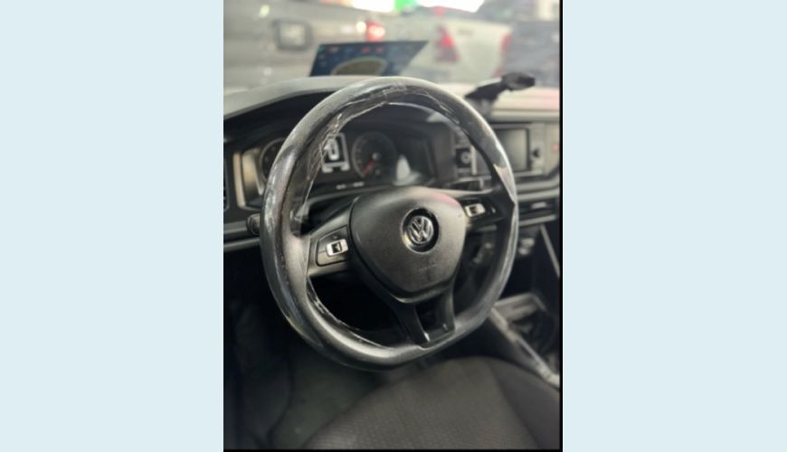 VOLKSWAGEN POLO 1.6 MSI TOTAL FLEX MANUAL - BRANCO - 2021 Foto 3 (Grande)