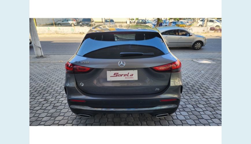 MERCEDES-BENZ GLA 200 1.3 GCI AMG LINE 7G-DCT - N/D - 2022 Foto 3 (Grande)