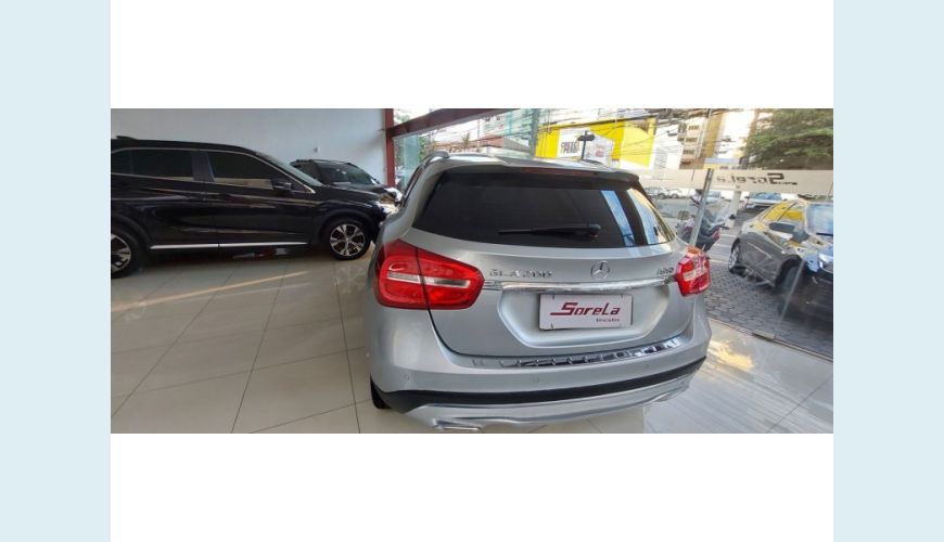 MERCEDES-BENZ GLA 200 1.6 CGI ADVANCE 16V TURBO FLEX 4P AUT. - N/D - 2016 Foto 3 (Grande)