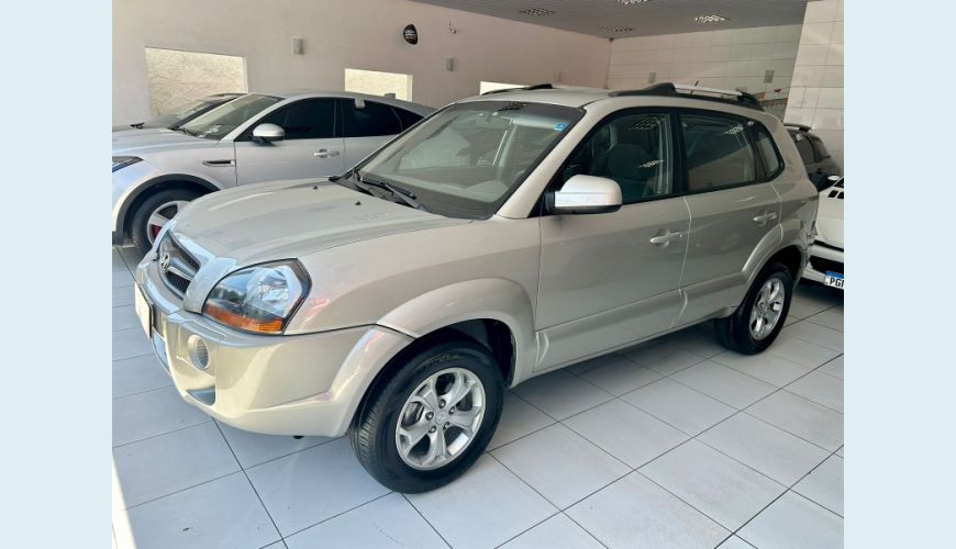 HYUNDAI TUCSON 2.0 MPFI GLS 16V 143CV 2WD 4P AUT. - PRATA - 2013 Foto 3 (Grande)
