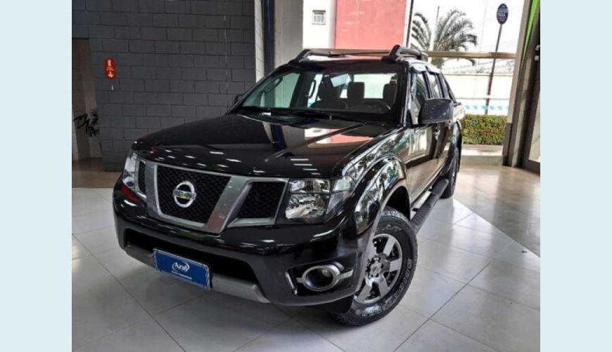 NISSAN FRONTIER 2.5 SV ATTACK 4X4 CD TURBO ELETRONIC DIESEL 4P MANUAL - PRETO - 2014 Foto 3 (Grande)