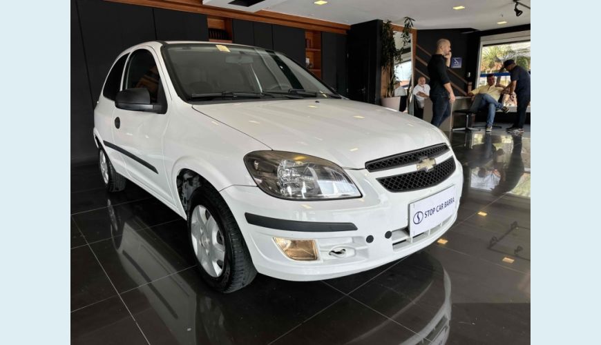 CHEVROLET CELTA 1.0 MPFI LS 8V FLEX 2P MANUAL - N/D - 2013 Foto 3 (Grande)