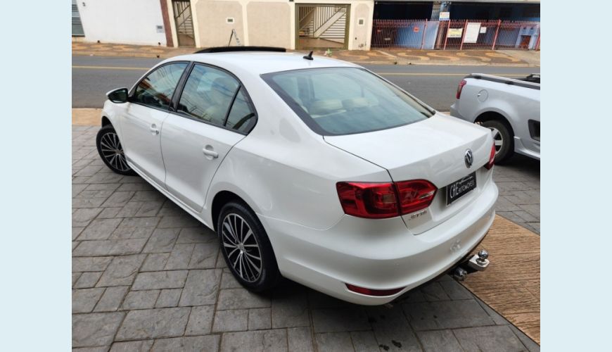 VOLKSWAGEN JETTA 2.0 COMFORTLINE 120CV FLEX 4P TIPTRONIC - N/D - 2012 Foto 3 (Grande)