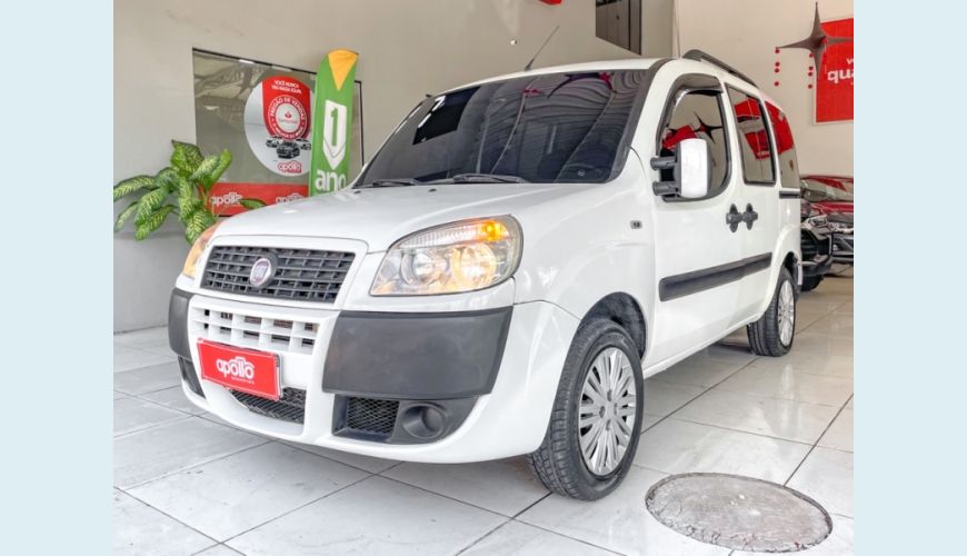 FIAT DOBLO 1.8 MPI ESSENCE 7L 16V FLEX 4P MANUAL - BRANCO - 2017 Foto 3 (Grande)