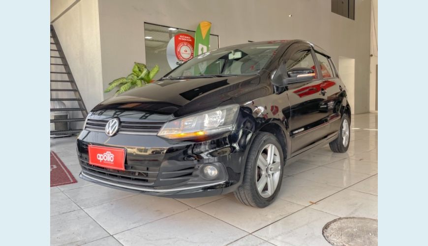 VOLKSWAGEN FOX 1.6 MSI COMFORTLINE 8V FLEX 4P MANUAL - PRETO - 2016 Foto 3 (Grande)