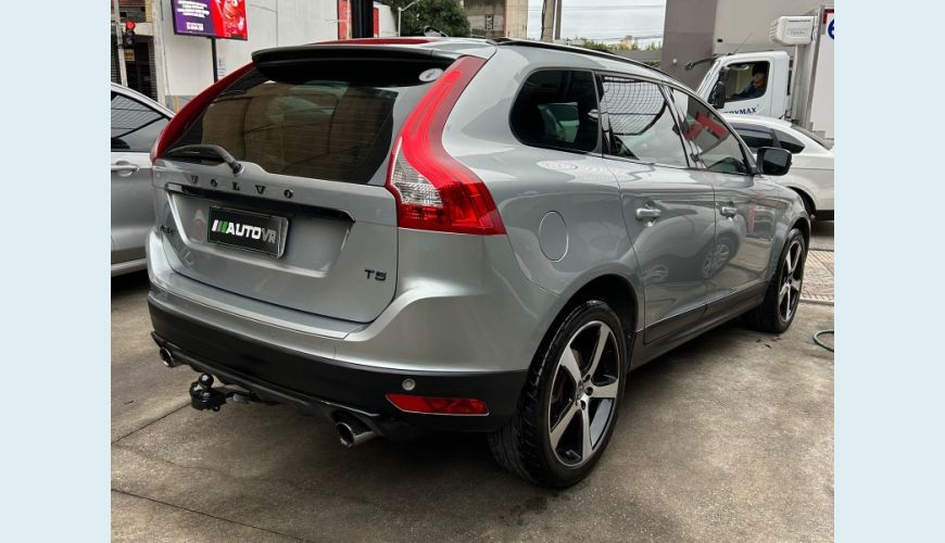 VOLVO XC 60 T-5 R-DESIGN 2.0 FWD 5P - PRATA - 2015 Foto 3 (Grande)