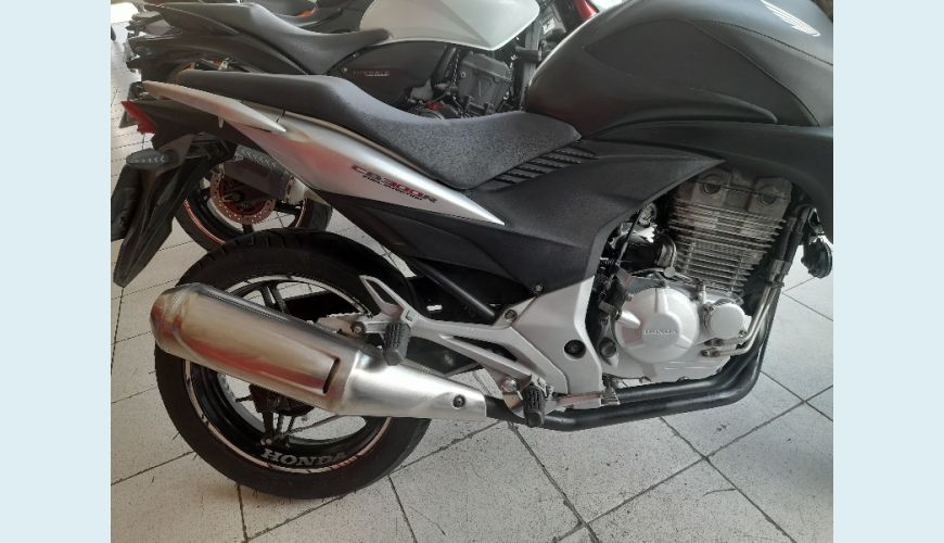 HONDA CB 300R/ 300R FLEX - PRATA - 2010 Foto 3 (Grande)