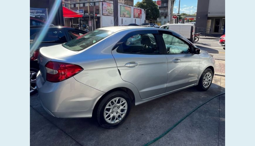 FORD KA 1.5 SEDAN SE 12V FLEX 4P MEC. - PRATA - 2018 Foto 3 (Grande)