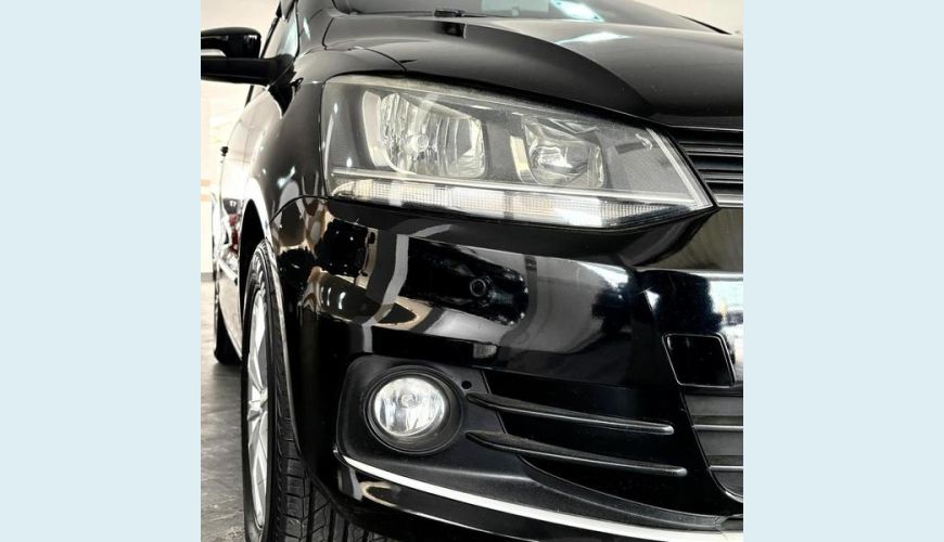 VOLKSWAGEN NOVO FOX CL SB - PRETO - 2015 Foto 3 (Grande)