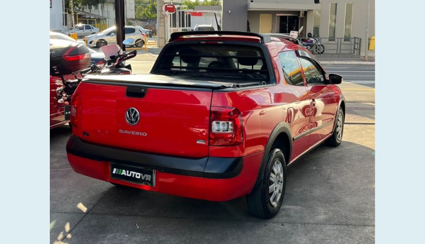 VOLKSWAGEN SAVEIRO TRENDLINE 1.6 T.FLEX 8V CD - VERMELHO - 2015 Foto 3 (Grande)
