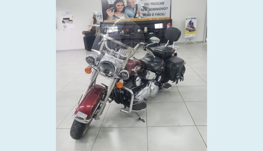 HARLEY-DAVIDSON SOFTAIL HERITAGE CLASSIC - VINHO - 2016 Foto 3 (Grande)