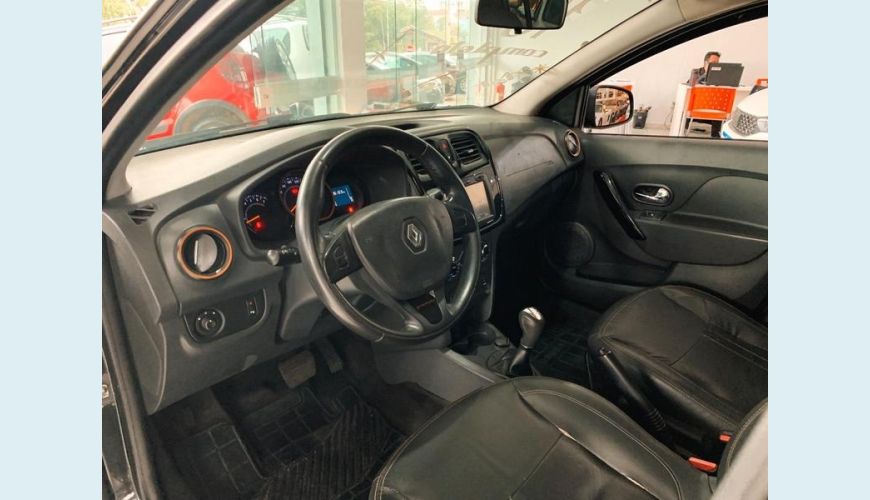 RENAULT SANDERO STEP 16R - PRETO - 2016 Foto 3 (Grande)
