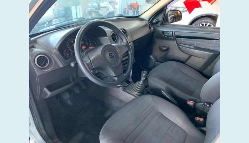 CHEVROLET PRISMA MAXX 1.4 8V 4P - PRATA - 2009 Foto 3 (Grande)
