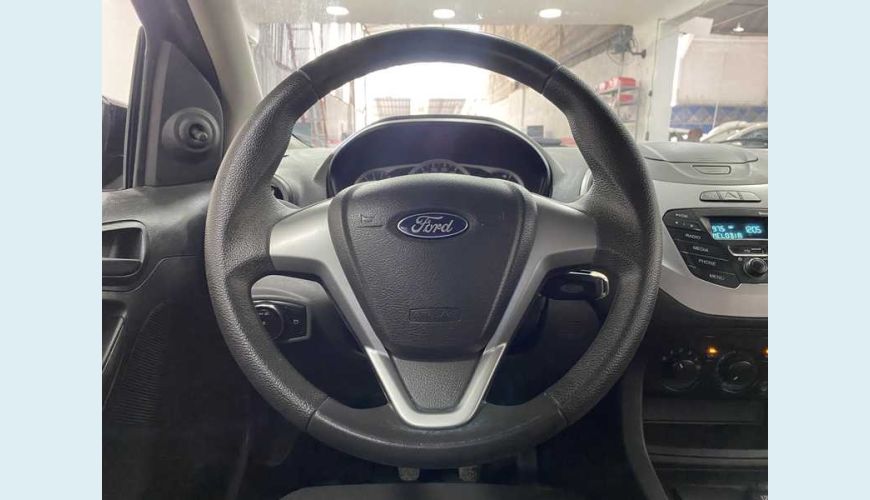 FORD KA SE 1.0 FLEX - PRETO - 2015 Foto 3 (Grande)