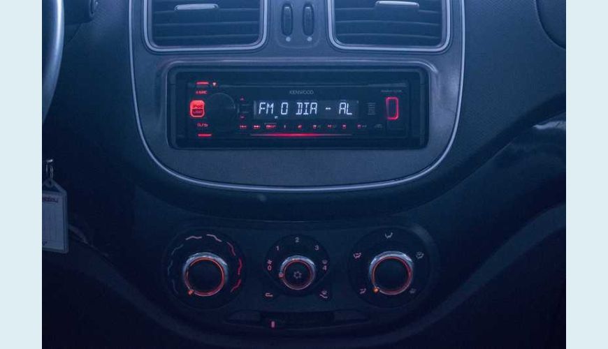 FIAT PALIO ATTRACTIVE 1.0 EVO FLEX - PRATA - 2017 Foto 3 (Grande)