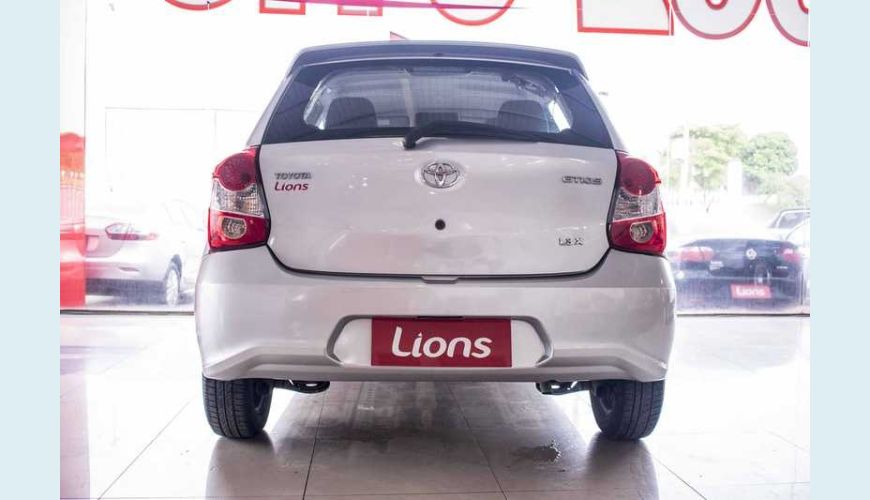 TOYOTA ETIOS X 1.3 FLEX - PRATA - 2018 Foto 3 (Grande)