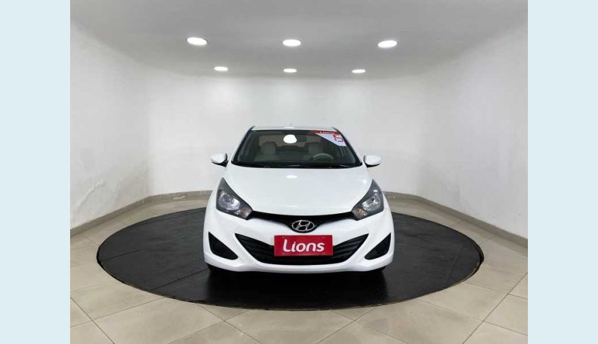 HYUNDAI HB 20S 1.0 COMFORT PLUS FLEX - BRANCO - 2015 Foto 3 (Grande)
