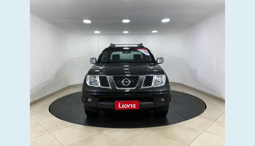 NISSAN FRONTIER XE 4X4 2.5 16V CD - PRATA - 2013 Foto 3 (Grande)