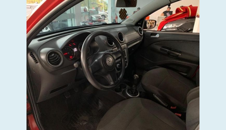 VOLKSWAGEN GOL 1.0 - VERMELHO - 2011 Foto 3 (Grande)