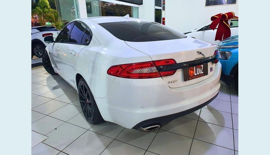 JAGUAR XF 2.0 PLUXURY - BRANCO - 2015 Foto 3 (Grande)