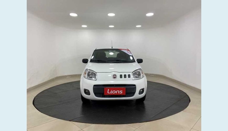 FIAT UNO VIVACE 1.0 8V FLEX 4P - BRANCO - 2013 Foto 3 (Grande)