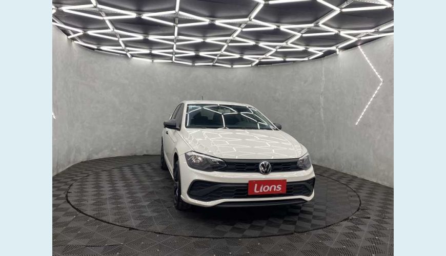 VOLKSWAGEN POLO TRACK 1.0 FLEX 12V 5P - BRANCO - 2023 Foto 3 (Grande)