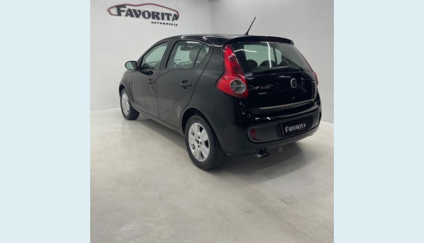 FIAT PALIO ESSENCE 1.6 - PRETO - 2013 Foto 3 (Grande)