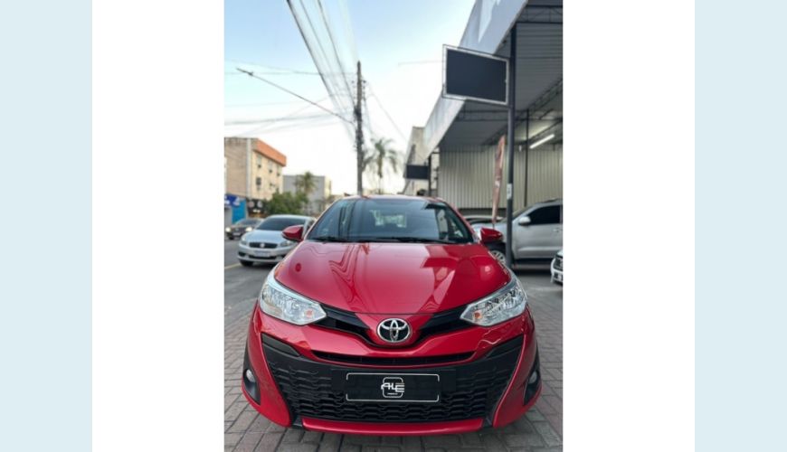 TOYOTA YARIS - VERMELHO - 2022 Foto 3 (Grande)