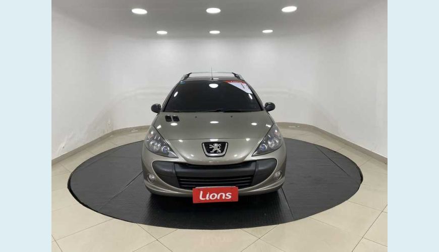 PEUGEOT HOGGAR XR 1.4 (10 ANOS BRASIL) FLEX - PRETO - 2011 Foto 3 (Grande)