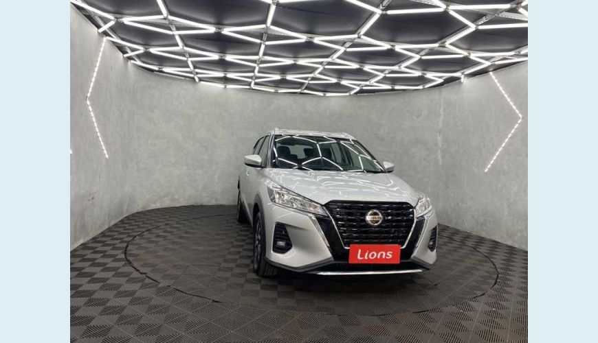 NISSAN KICKS SENSE 1.6 FLEX AUT. - PRATA - 2022 Foto 3 (Grande)