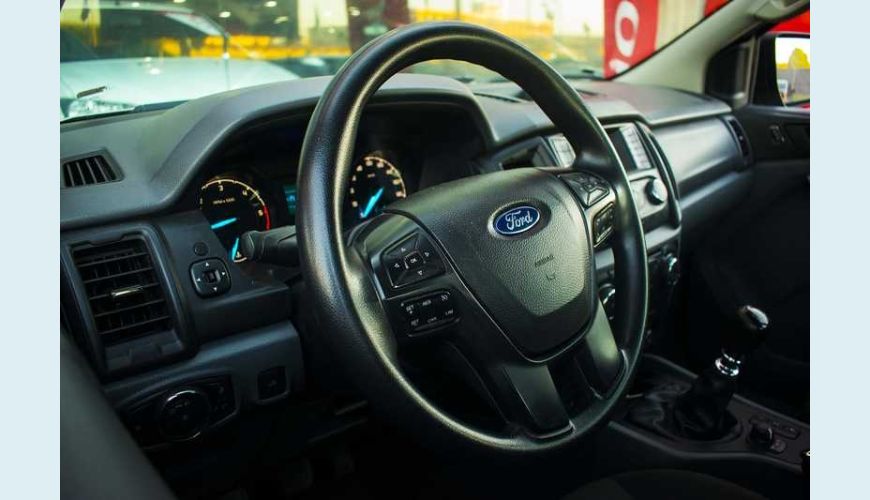 FORD RANGER CD RANGER 2.2 TD XLS CD 4X4 AUT. - PRATA - 2017 Foto 3 (Grande)