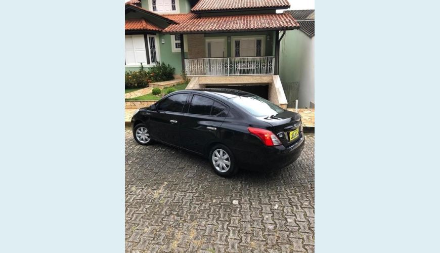 NISSAN VERSA 16SL FLEX - PRETO - 2014 Foto 3 (Grande)