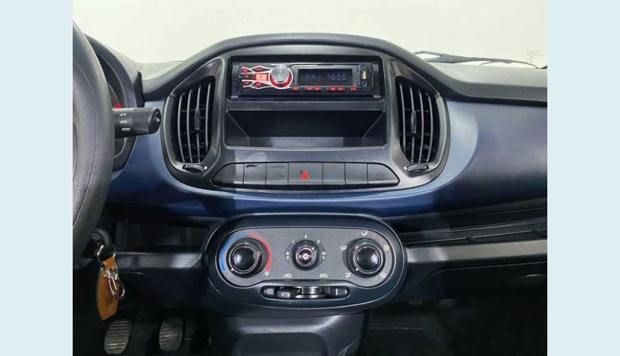 FIAT UNO ATTRACTIVE 1.0 8V FLEX 4P - PRETO - 2020 Foto 3 (Grande)