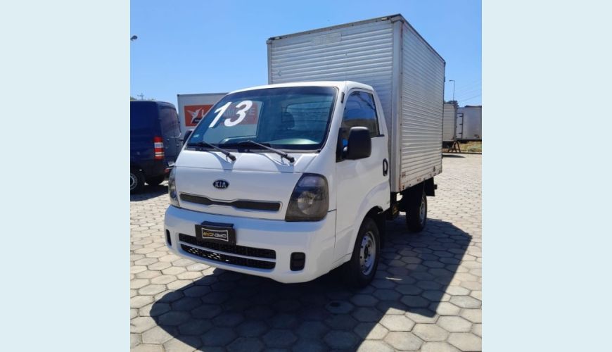 KIA BONGO 2.5 K-2500 4X2 CS TURBO DIESEL 2P MANUAL - BRANCO - 2013 Foto 3 (Grande)