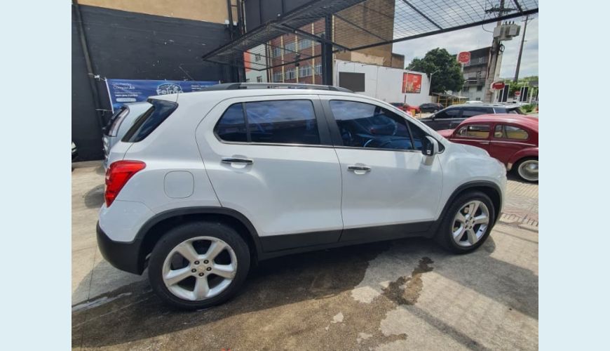 CHEVROLET TRACKER LTZ 1.8 16V FLEX 4X2 AUT. - BRANCO - 2015 Foto 3 (Grande)