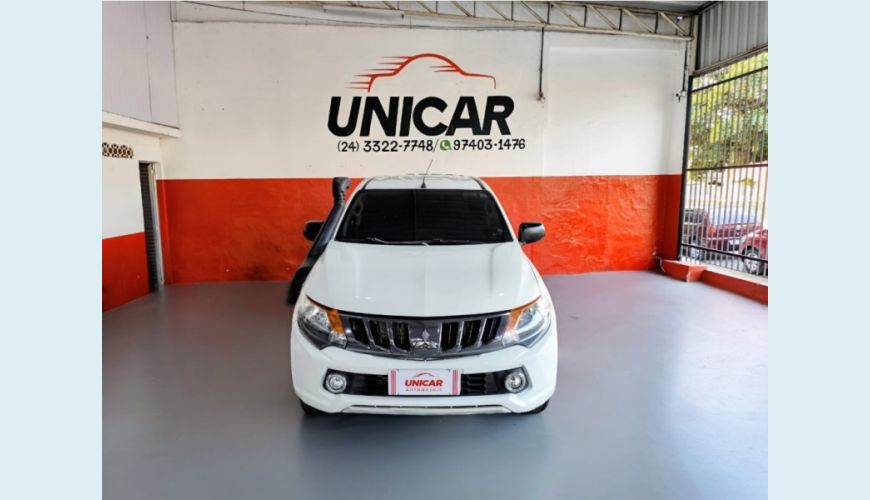 MITSUBISHI L200 TRITON - BRANCO - 2023 Foto 3 (Grande)