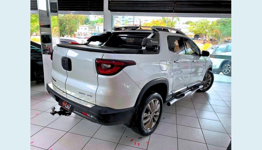 FIAT TORO RANCH AT D4 - BRANCO - 2019 Foto 3 (Grande)